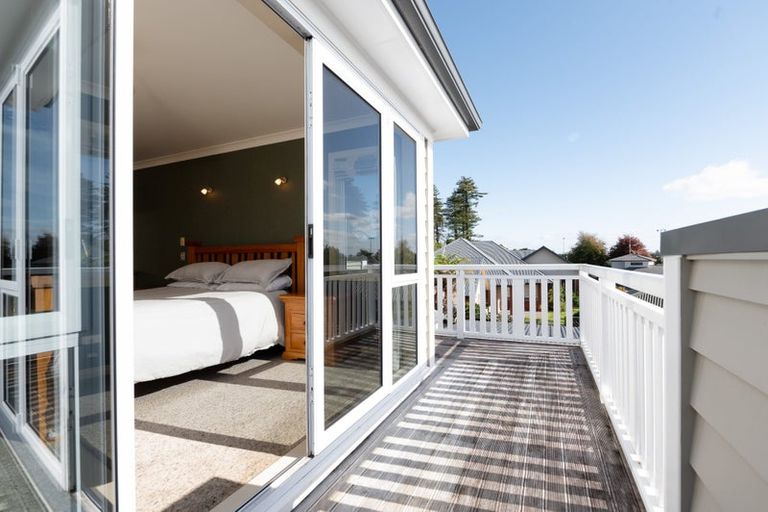 Photo of property in 16 Thistlewood Avenue, Hamilton East, Hamilton, 3216