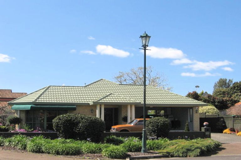 Photo of property in 23 Knightsbridge Place, Bethlehem, Tauranga, 3110