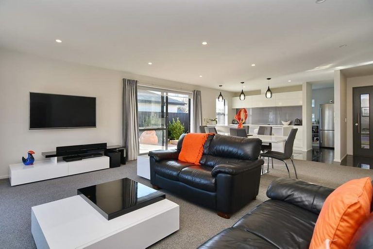 Photo of property in 27 Te Whariki Street, Marshland, Christchurch, 8083