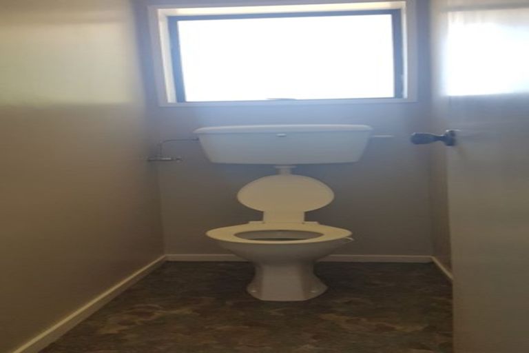 Photo of property in 14 Taiaroa Place, Southbridge, 7602