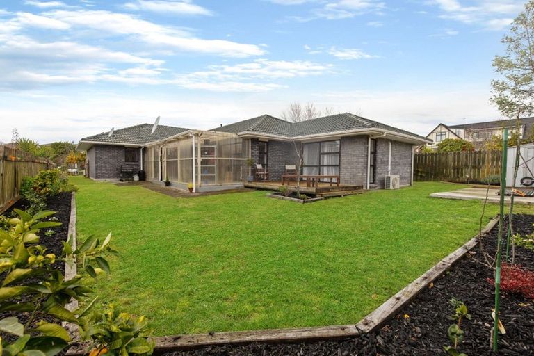 Photo of property in 15 Elmslie Place, Owhata, Rotorua, 3010