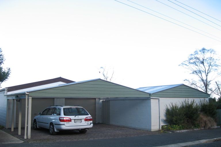 Photo of property in 12 Matai Street, Ravensbourne, Dunedin, 9022