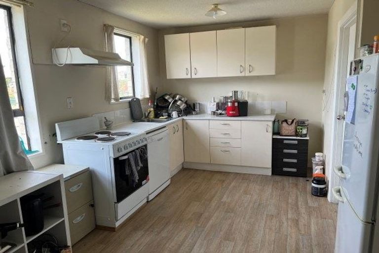 Photo of property in 1/35 Juniper Place, Burnside, Christchurch, 8053