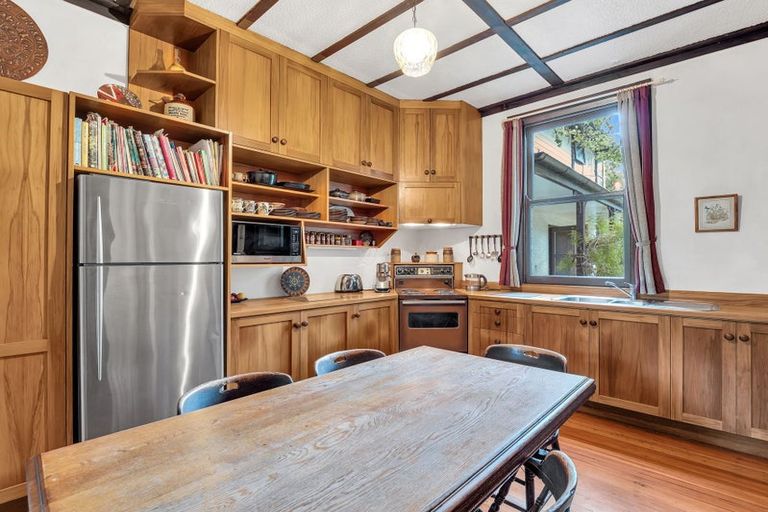 Photo of property in 114 Oxford Street, Ashhurst, 4810