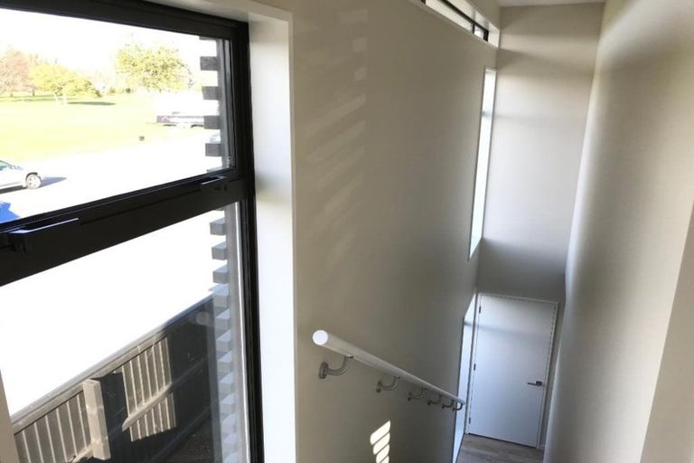 Photo of property in 32 Te Rito Street, Marshland, Christchurch, 8083