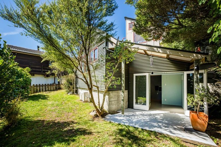 Photo of property in 11 Puketai Place, Pukerua Bay, 5026