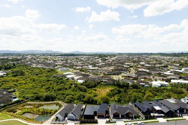 Photo of property in 127 Te Huia Drive, Flagstaff, Hamilton, 3210