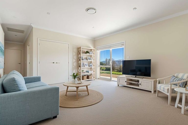 Photo of property in 30 Mahurangi East Road, Snells Beach, 0982