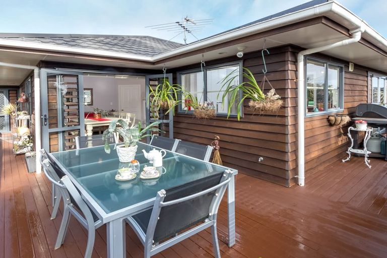 Photo of property in 35a Baird Street, Howick, Auckland, 2014