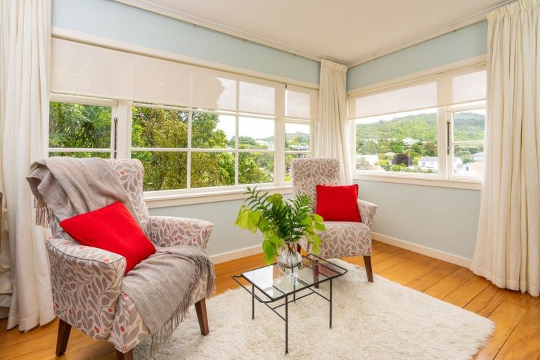 Photo of property in 111a Karori Road, Karori, Wellington, 6012