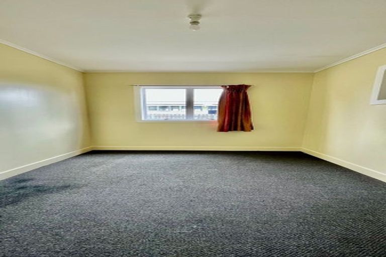 Photo of property in 26 Manuroa Road, Takanini, 2112