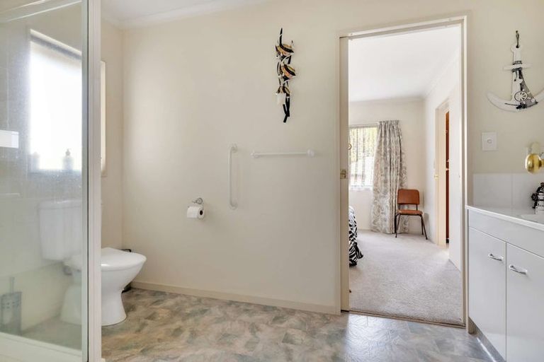 Photo of property in 285 Vaughan Road, Owhata, Rotorua, 3010