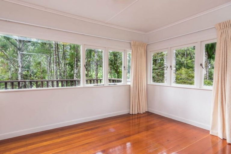 Photo of property in 49 Whatipu Road, Huia, Auckland, 0604