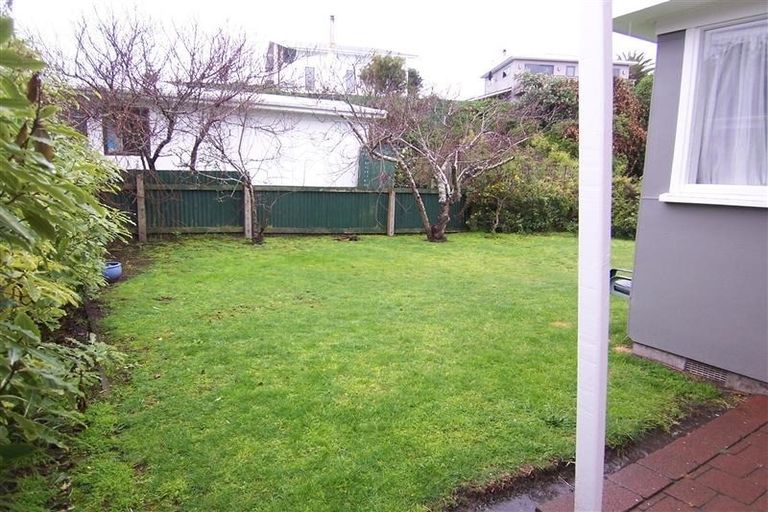 Photo of property in 1/5 Park Road, Paraparaumu Beach, Paraparaumu, 5032