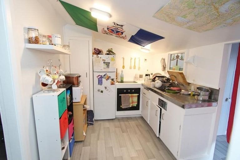 Photo of property in 18 Titan Street, North Dunedin, Dunedin, 9016