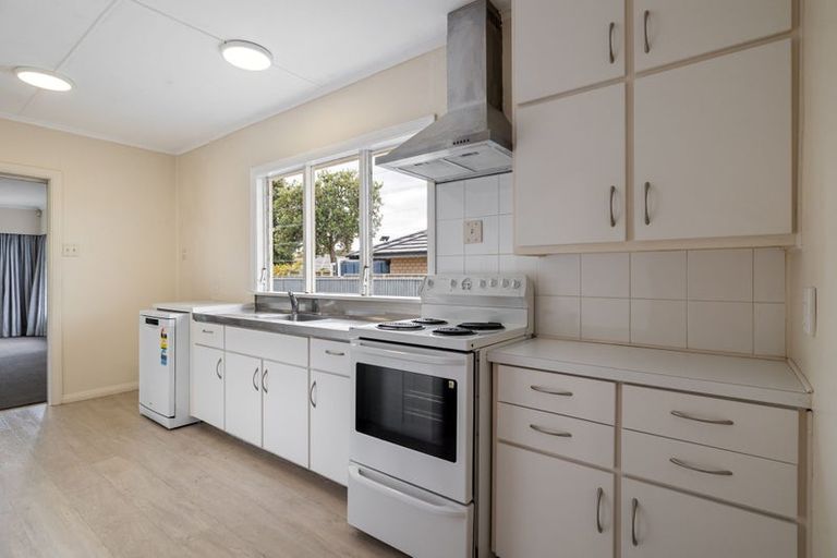 Photo of property in 352 College Street, West End, Palmerston North, 4410