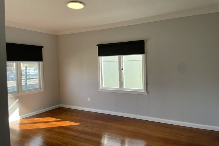 Photo of property in 173 Te Mata Road, Havelock North, 4130