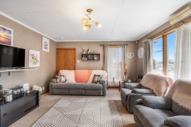 Photo of property in 72 Manuka Street, Castlecliff, Whanganui, 4501