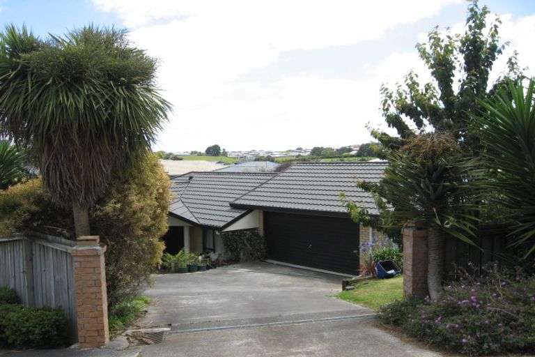 Photo of property in 8 Childs Avenue, Pukekohe, 2120