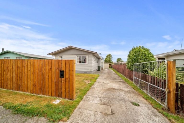 Photo of property in 152 Brecon Road, Stratford, 4332