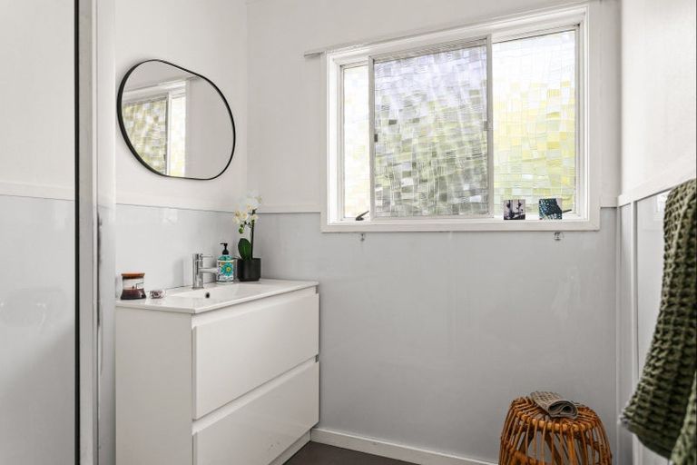 Photo of property in 15 Byron Street, Te Hapara, Gisborne, 4010