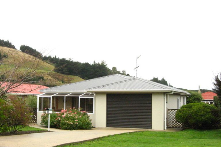 Photo of property in 26 Blackman Avenue, Sawyers Bay, Port Chalmers, 9023