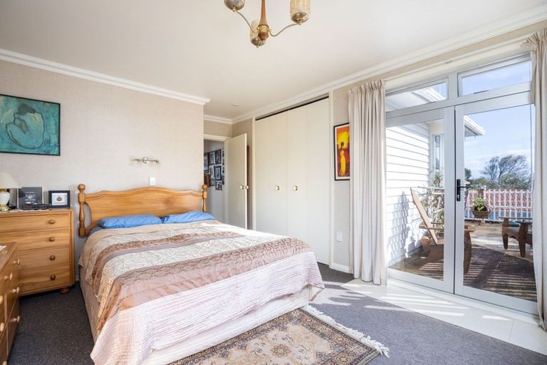 Photo of property in 8 Lismore Street, Strandon, New Plymouth, 4312