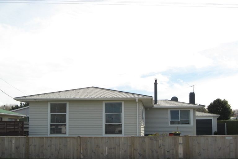 Photo of property in 40 Celia Street, Stratford, 4332