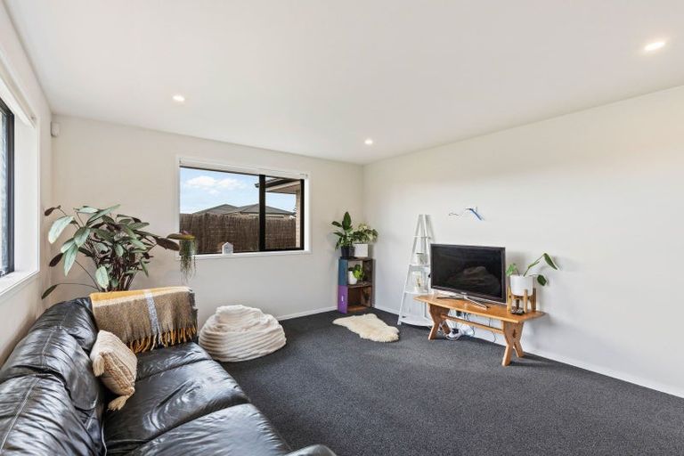 Photo of property in 29 Aratapu Street, Waitara, 4320