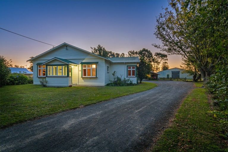 Photo of property in 384 Waitohi Road, Rongotea, Palmerston North, 4476