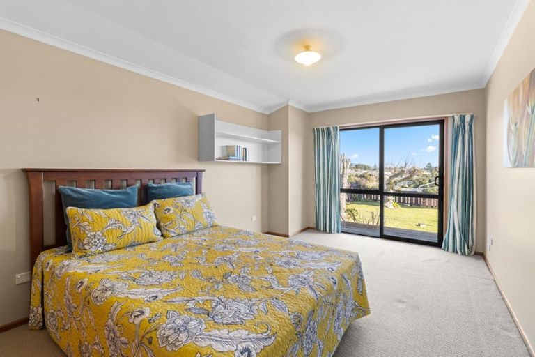 Photo of property in 5b Truby King Street, Merrilands, New Plymouth, 4312