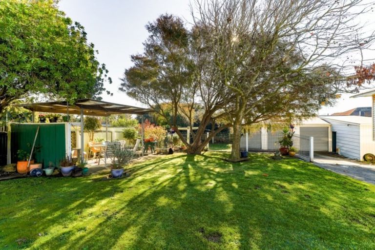 Photo of property in 19 Thynne Street, Foxton, 4814