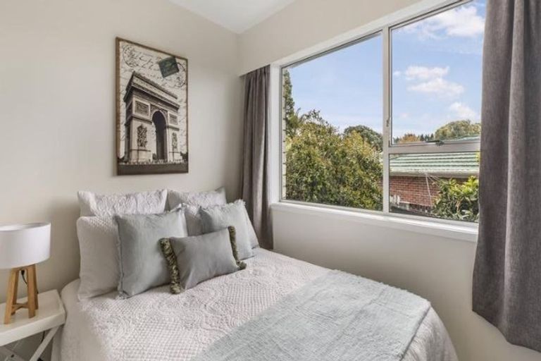 Photo of property in 41 Mack Place, Red Hill, Papakura, 2110