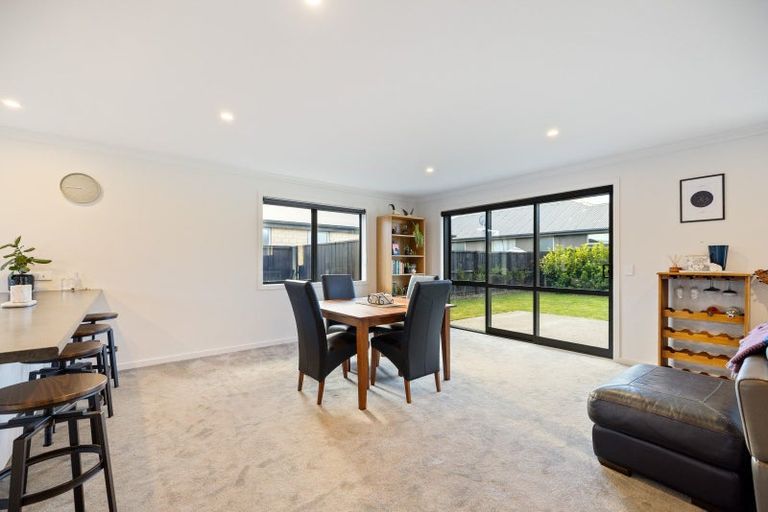 Photo of property in 7/17 Wineberry Avenue, Amberley, 7410