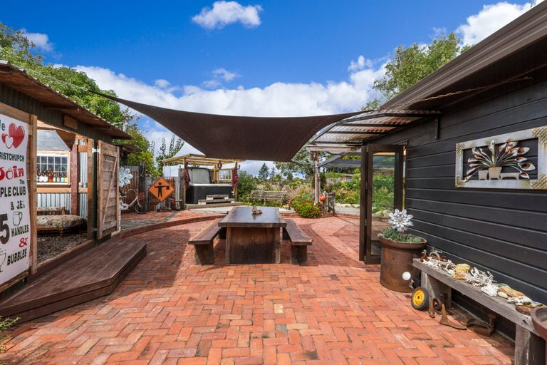 Photo of property in 12 Moreland Place, Mapua, 7005