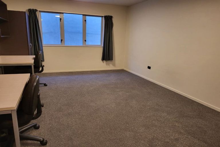 Photo of property in Martin Square Apartments, 415/20 Martin Square, Te Aro, Wellington, 6011