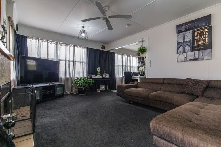 Photo of property in 16 Hall Street, Kihikihi, Te Awamutu, 3800