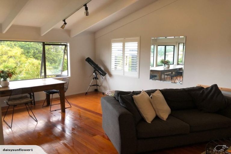 Photo of property in 5a Lynch Street, Point Chevalier, Auckland, 1022