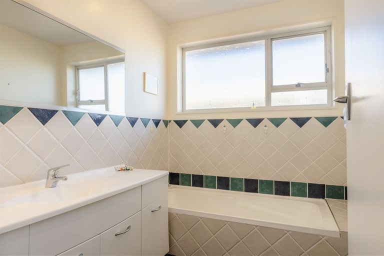 Photo of property in 38 Doncaster Street, Sockburn, Christchurch, 8042