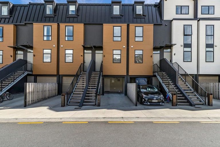 Photo of property in 10 O'meara Street, Frankton, Queenstown, 9300