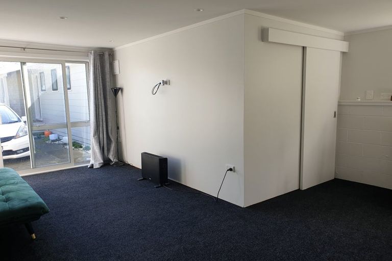 Photo of property in 59 Huanui Street, Ranui, Porirua, 5024