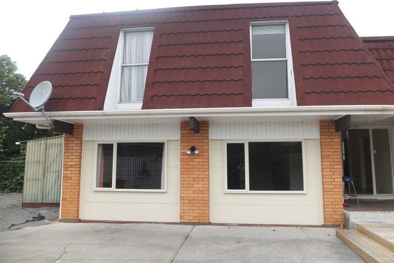 Photo of property in 28 Delaware Crescent, Russley, Christchurch, 8042