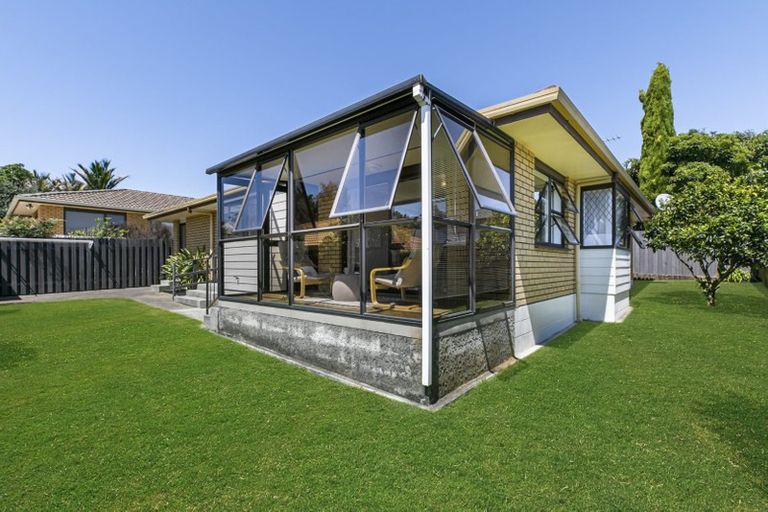 Photo of property in 11a Tupaea Place, Otumoetai, Tauranga, 3110