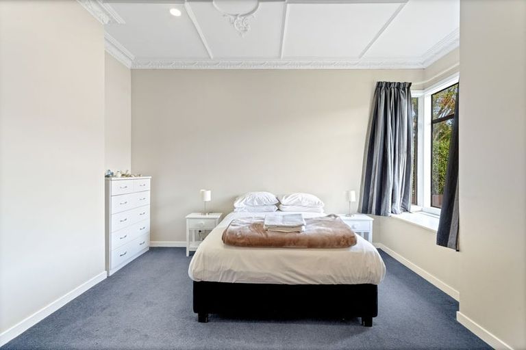 Photo of property in 129 Surrey Street, Forbury, Dunedin, 9012