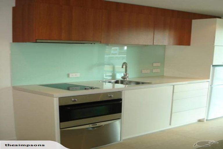 Photo of property in The Docks Apartments, 230/6 Dockside Lane, Auckland Central, Auckland, 1010