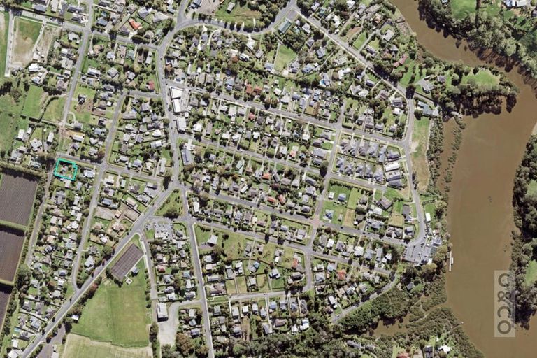 Photo of property in 29 Cambridge Road, Riverhead, 0820