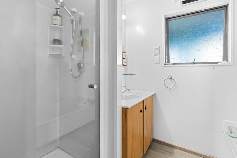 Photo of property in 101 Forest Lakes Road, Otaki, 5583