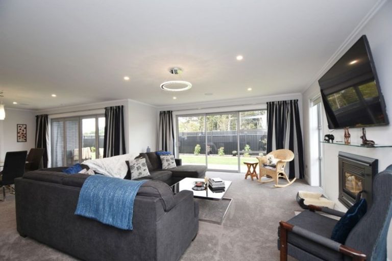 Photo of property in 50 Northside Drive, Waikiwi, Invercargill, 9810