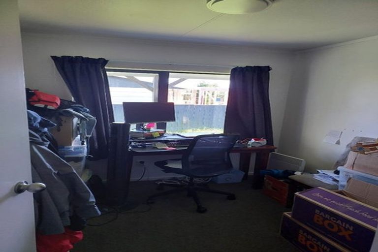 Photo of property in 46 Linwood Drive, Paraparaumu, 5032