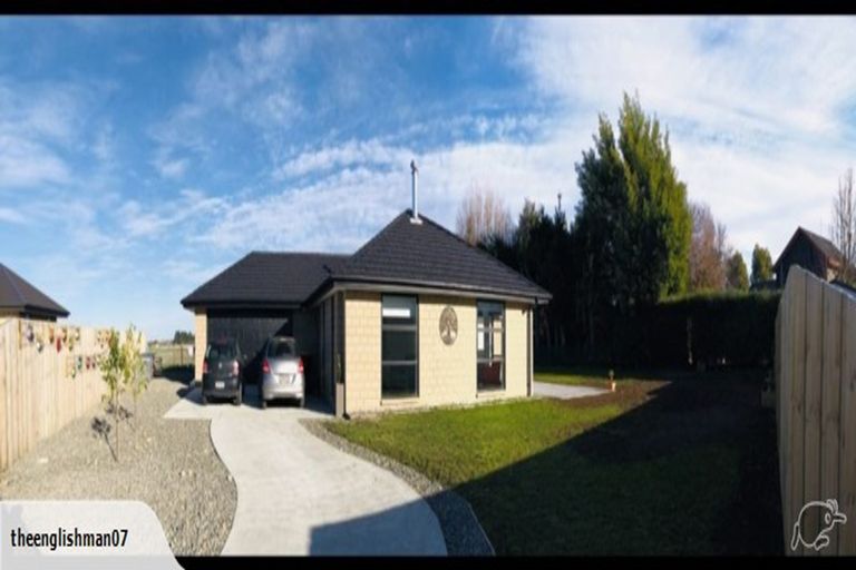 Photo of property in 19 Ruru Place, Oxford, 7430